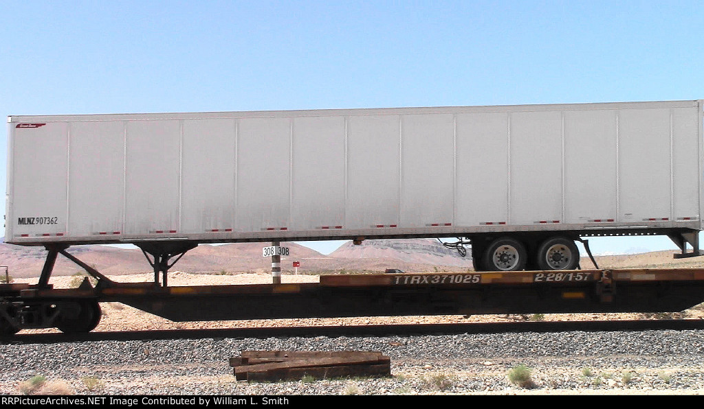 WB Intermodal Frt at Erie NV -121